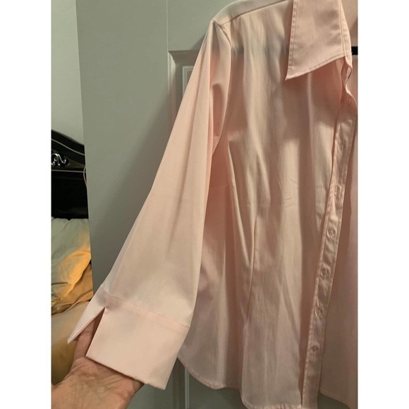 Apt. 9 Pink button front stretch blouse - Picture 2 of 5